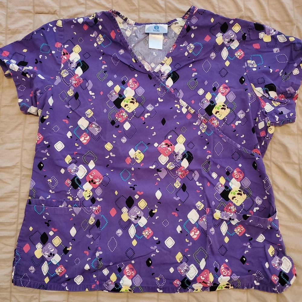 SB Scrub, Large It is the purple in the first picture. Lighting was difficult. 2